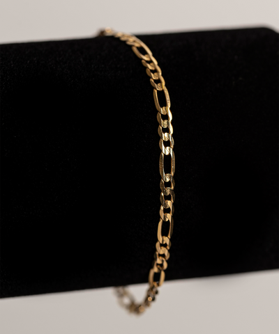 Unisex Figaro 5mm Wide Bracelet 14k Yellow Gold - ONeil's Jewelry 