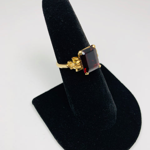 Vintage Garnet Ring 14k Gold - ONeil's Jewelry 